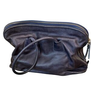 Pulicati Soft Leather Zip Top Navy Blue Purse